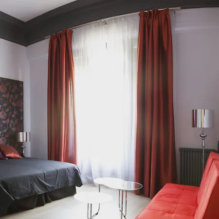 مبيت وإفطار أوما بوتيك فندق مبيت وإفطار 3*