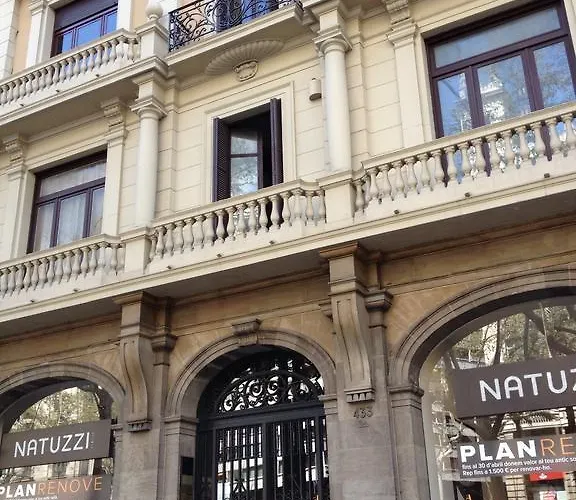 Umma Boutique برشلونة