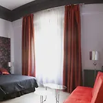 Umma Boutique 4*