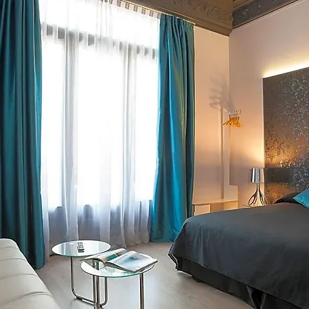 Allotjament i esmorzar Umma Boutique 4*